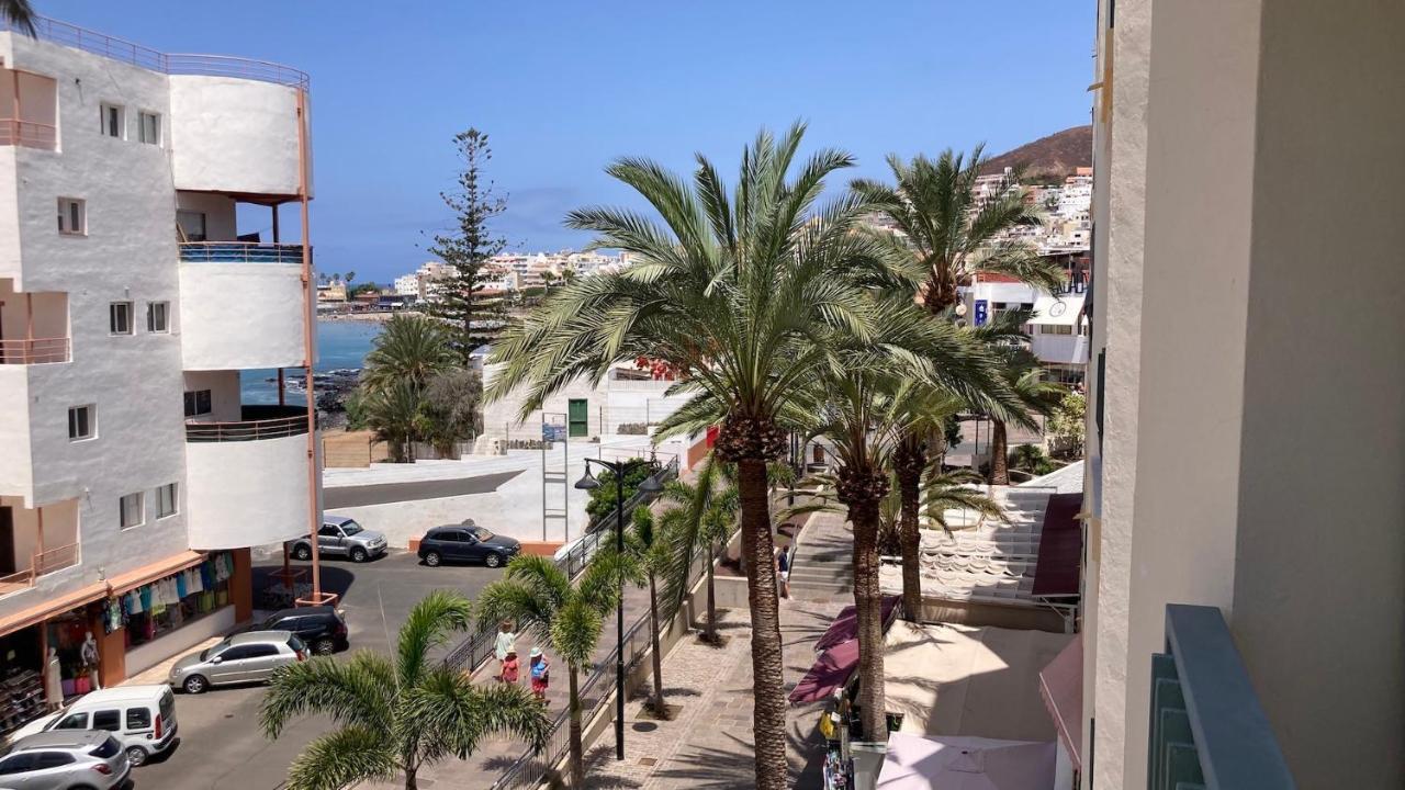 Apartment Carmen Sunrise, Los Cristianos Лос Кристианос Экстерьер фото